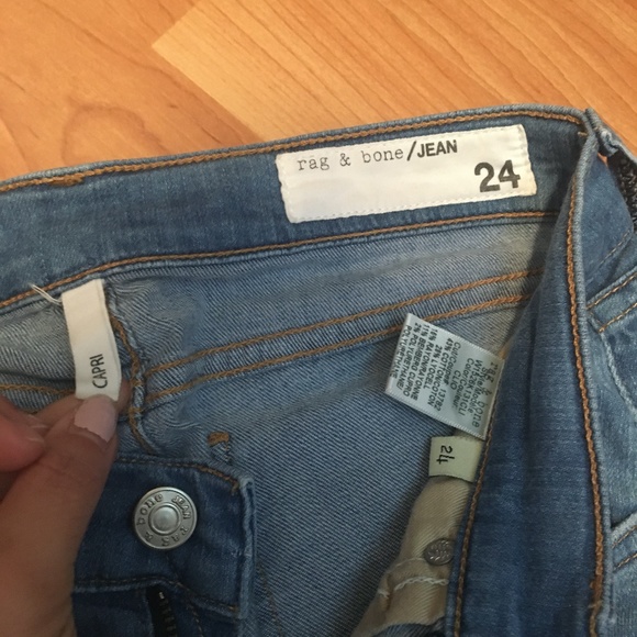 Rag and bone distressed capri jeans 24 - Picture 2 of 7